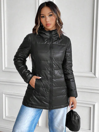 Damen Daunenjacke Mit Figurbetontem Schnitt | Winter