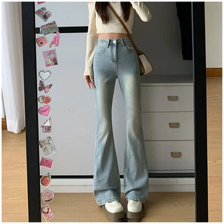 Damen Jeans Mit Schlagbein & Figurbetont