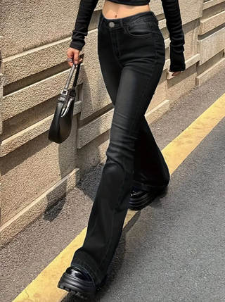 Damen Jeans Mit Schlagbein & Figurbetont