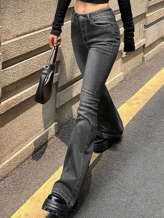Damen Jeans Mit Schlagbein & Figurbetont