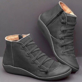 Damen Leder Stiefeletten Mit Seitlichem Zip & Riemen