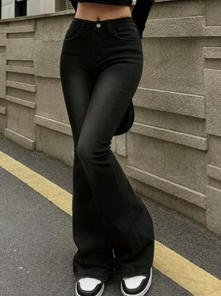 Damen Jeans Mit Schlagbein & Figurbetont